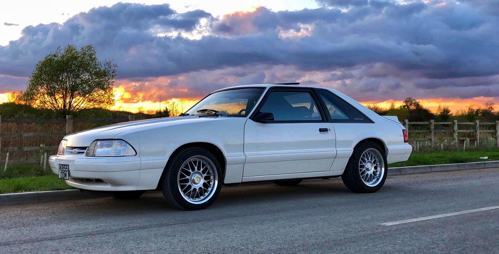 Ford mustang 1993